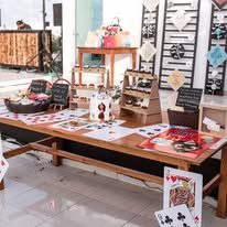 Mesa de exhibición y props